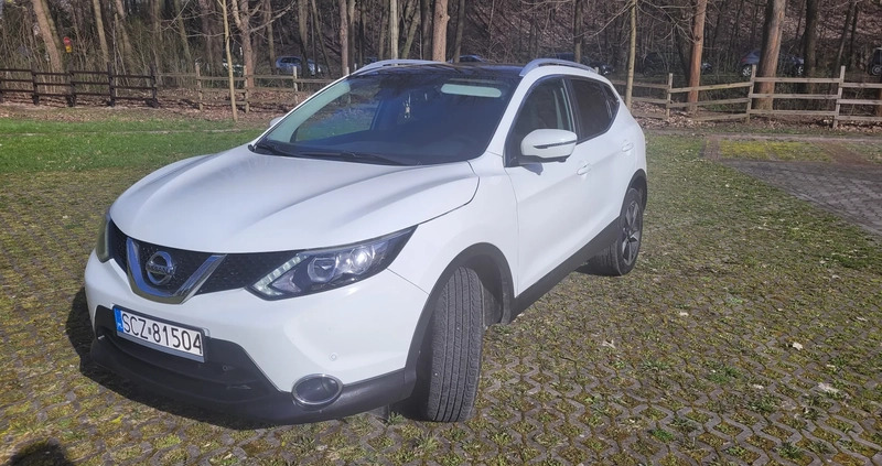 Nissan Qashqai cena 56700 przebieg: 175000, rok produkcji 2016 z Raciąż małe 92